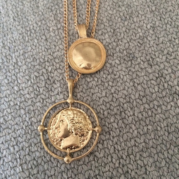 Jewelry - Apollo Coin Gold Layered Necklace